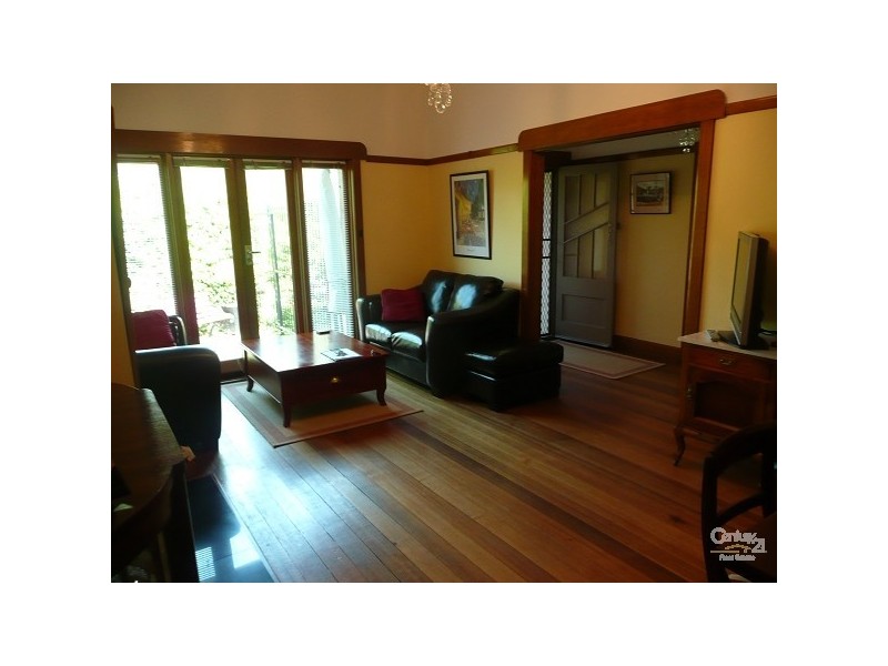 83 Byron Street, Elwood VIC 3184