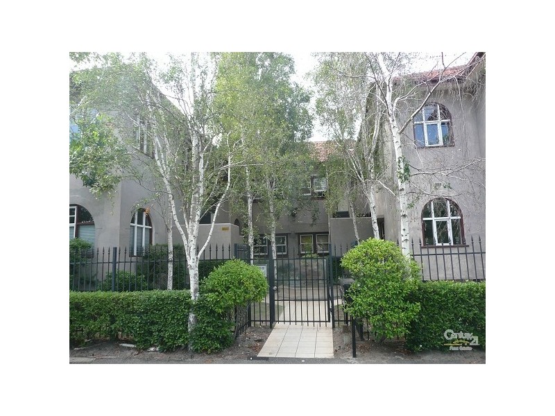 3/1-3 Coleridge Street, Elwood VIC 3184