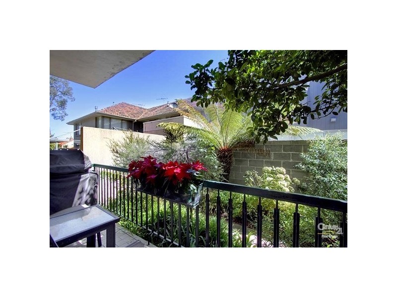 6/7 Alfriston Street, Elwood VIC 3184