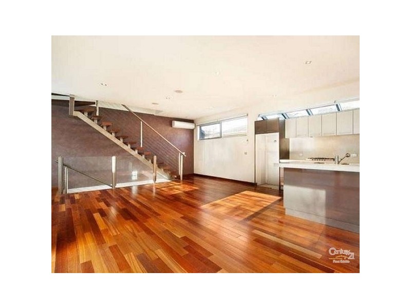 2/27 Selwyn Avenue, Elwood VIC 3184