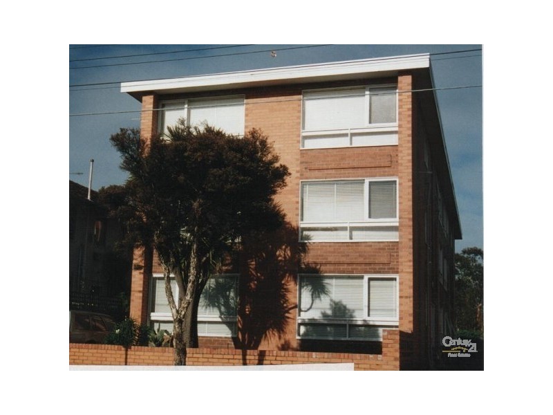 1/126 Glen Huntly Road, Elwood VIC 3184