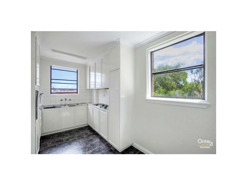 10/2 Selwyn Avenue, Elwood VIC 3184