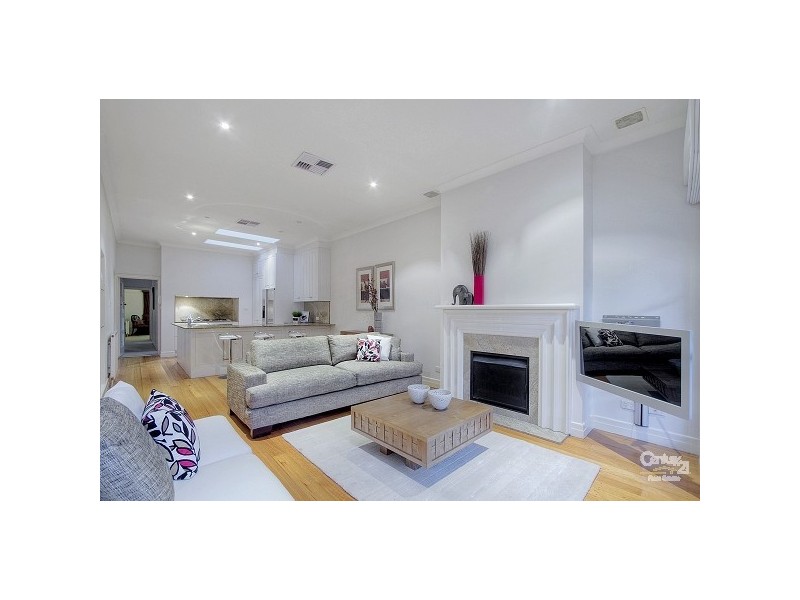 128 Ruskin Street, Elwood VIC 3184