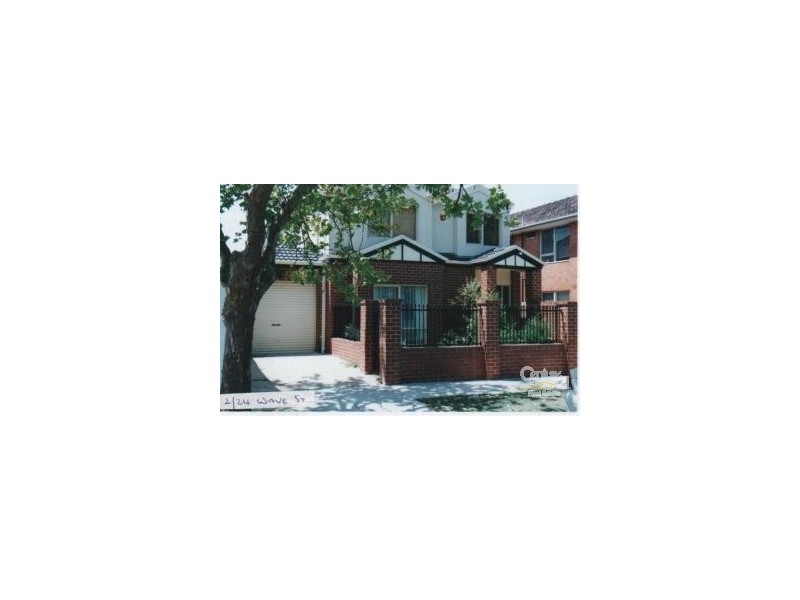 2/24 Wave Street, Elwood VIC 3184