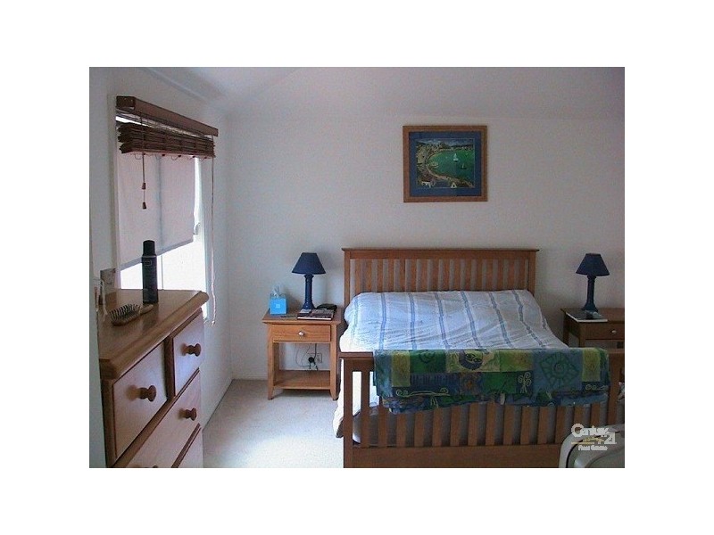 2/24 Wave Street, Elwood VIC 3184