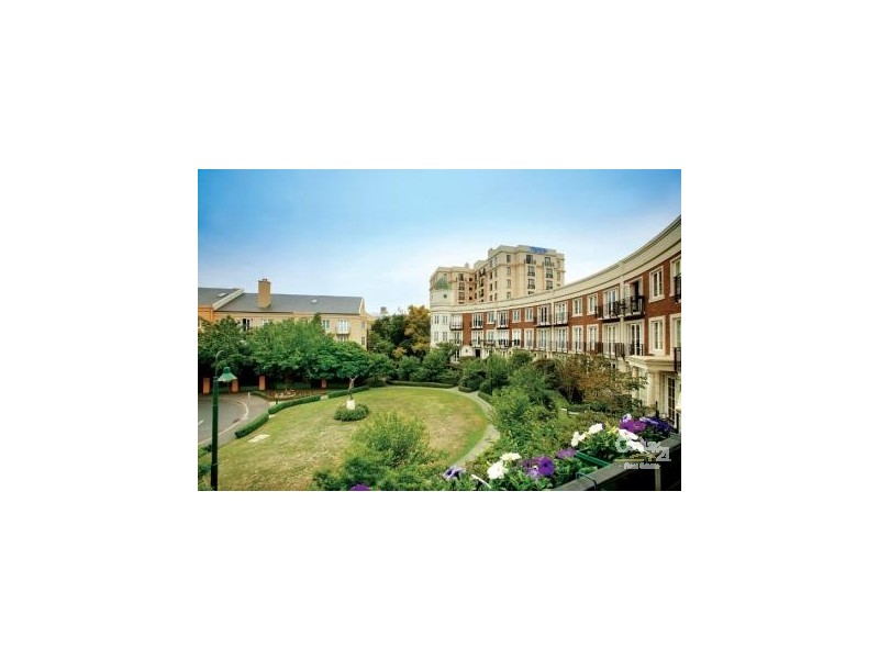 23/2 Wellington Crescent, East Melbourne VIC 3002