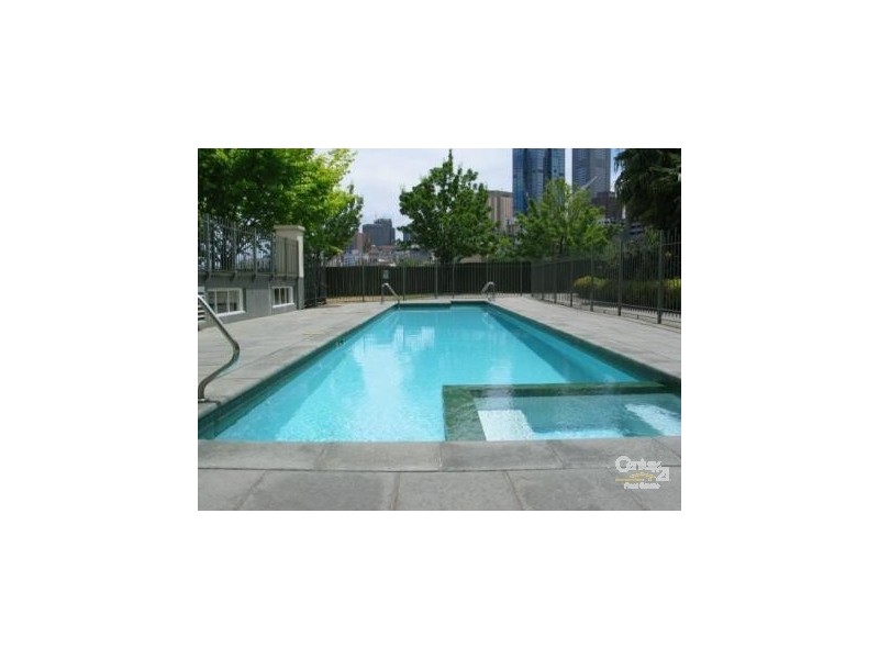 23/2 Wellington Crescent, East Melbourne VIC 3002