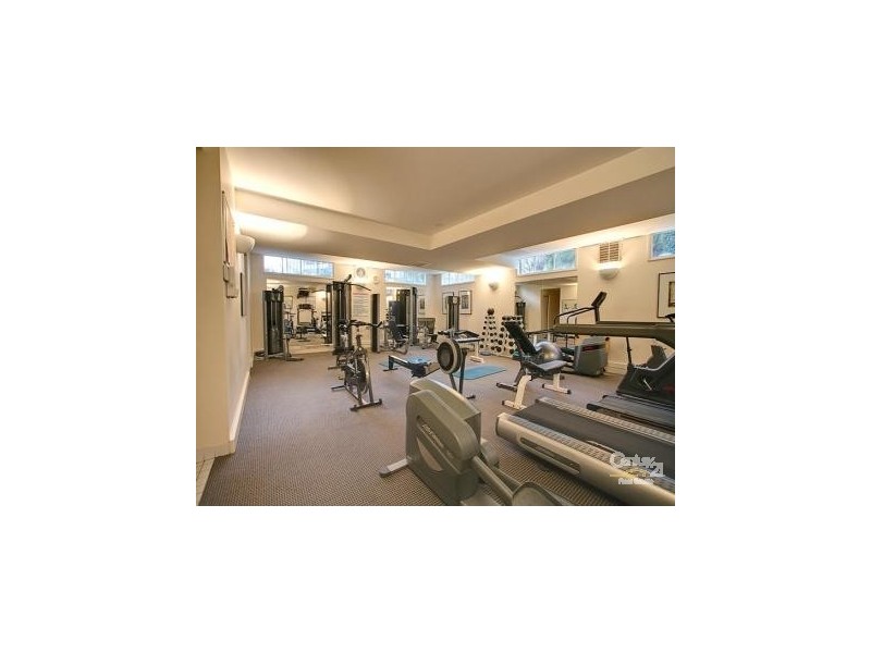 23/2 Wellington Crescent, East Melbourne VIC 3002