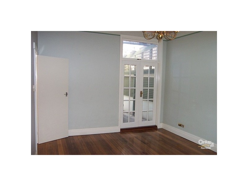 67 Spray Street, Elwood VIC 3184