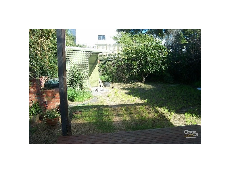 67 Spray Street, Elwood VIC 3184