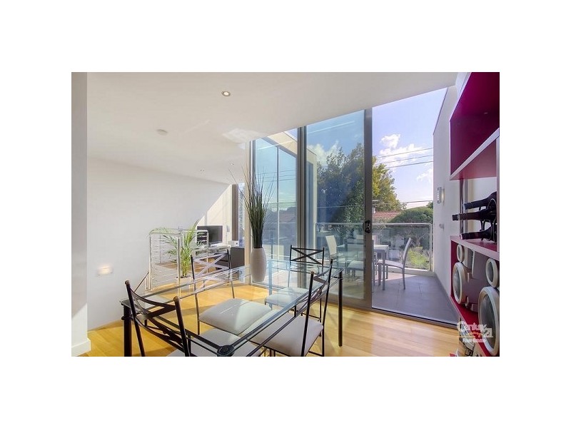 31 B Byron, Elwood VIC 3184