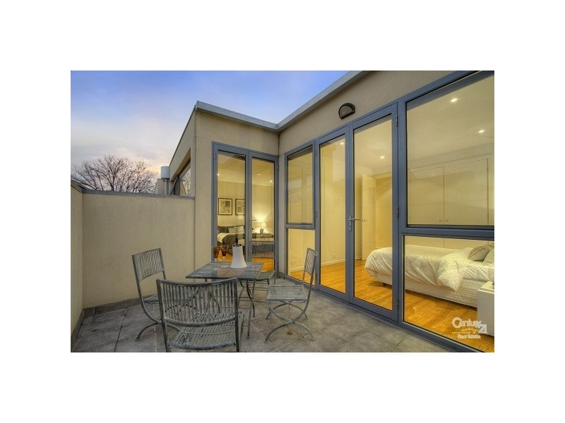 1/481 St Kilda Street, Elwood VIC 3184