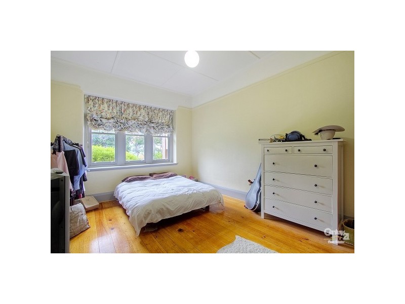 2/394 Barkly Street, Elwood VIC 3184