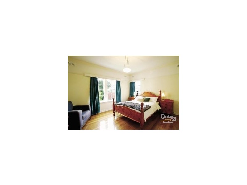 8/21 Glen Huntly Road, Elwood VIC 3184