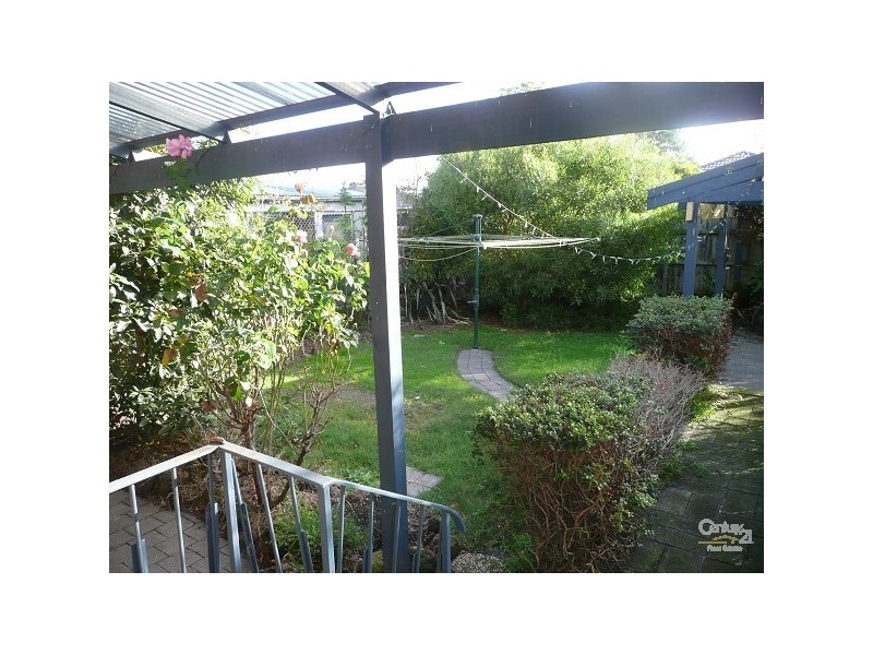 4 Benelong Crescent, Seaford VIC 3198