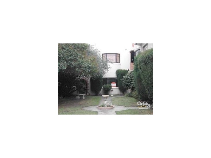 5/358-360 Barkly Street, Elwood VIC 3184