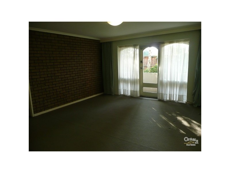 2/17 Roberts Court, Brighton East VIC 3187