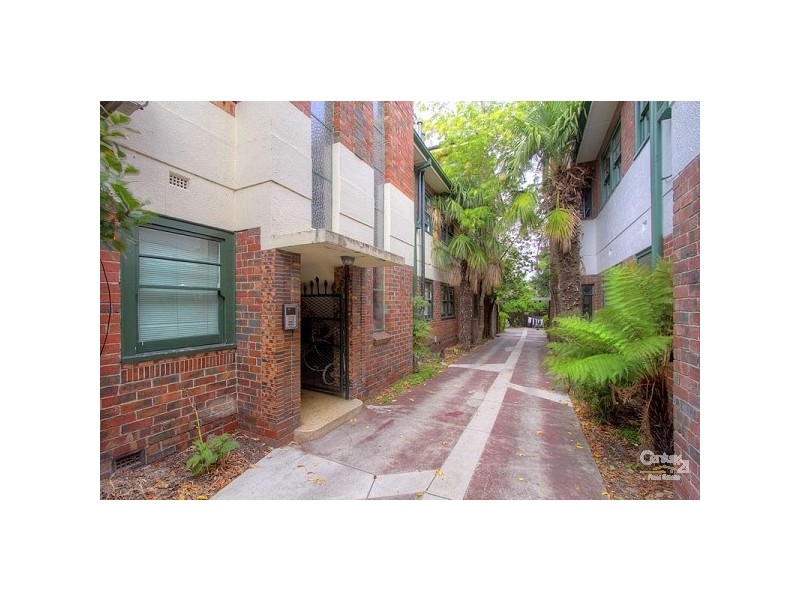 1/95 Alma Road, St Kilda East VIC 3183