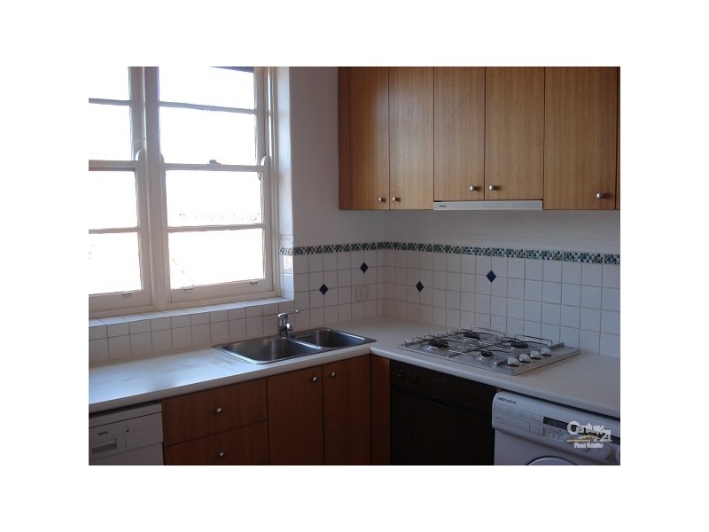 5/6 Southey Street, Elwood VIC 3184