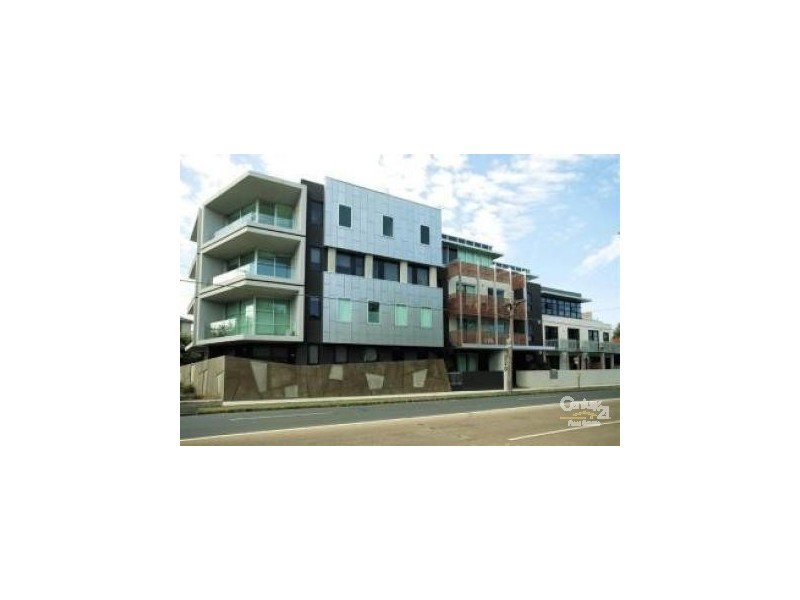 31/220 Barkly Street, St Kilda VIC 3182