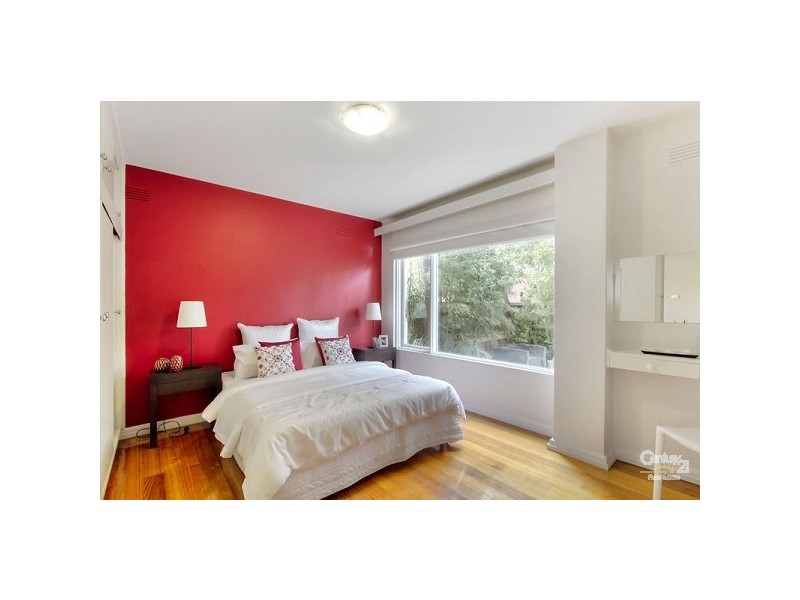 8/14 Broadway, Elwood VIC 3184