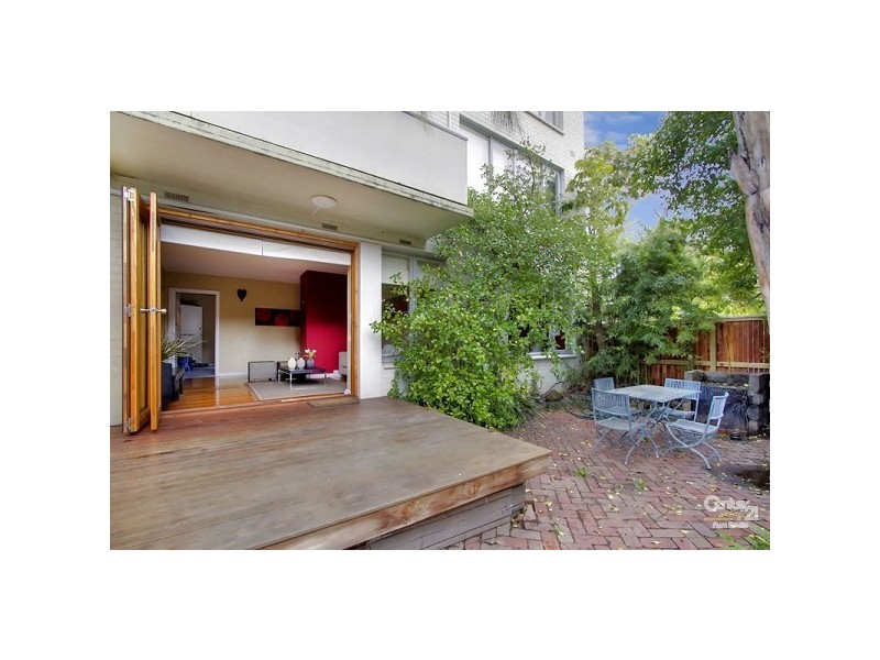8/14 Broadway, Elwood VIC 3184
