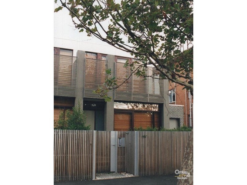 70 Foam Street, Elwood VIC 3184