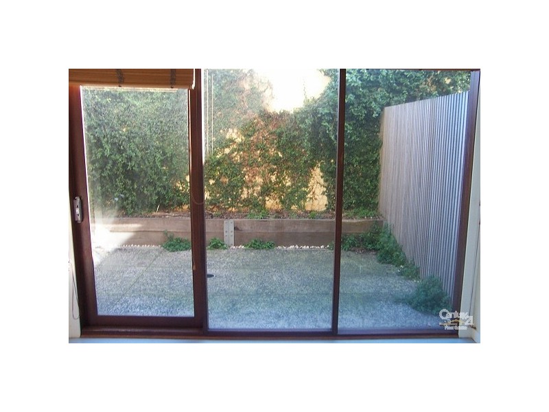 70 Foam Street, Elwood VIC 3184