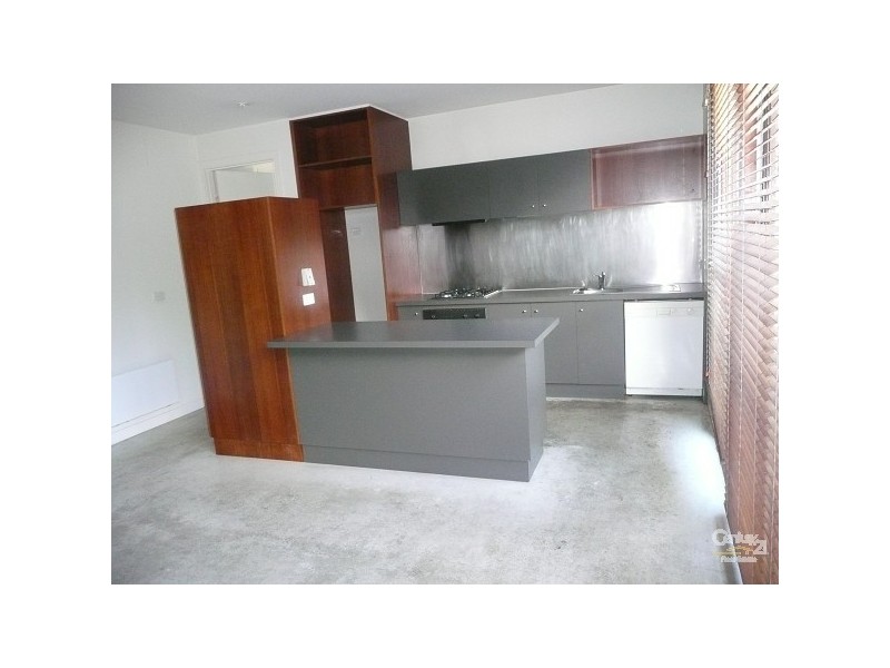 72 Foam Street, Elwood VIC 3184