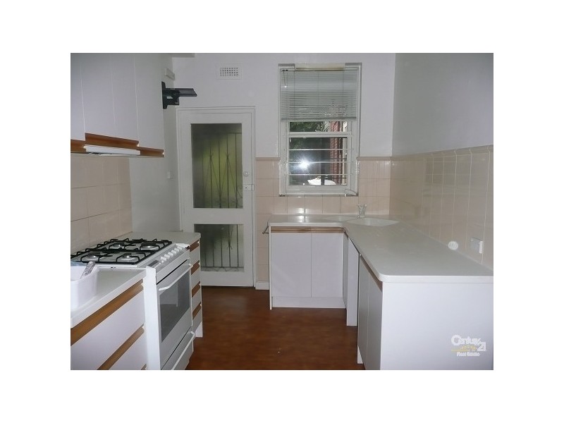 2/51 Ormond Esplande, Elwood VIC 3184