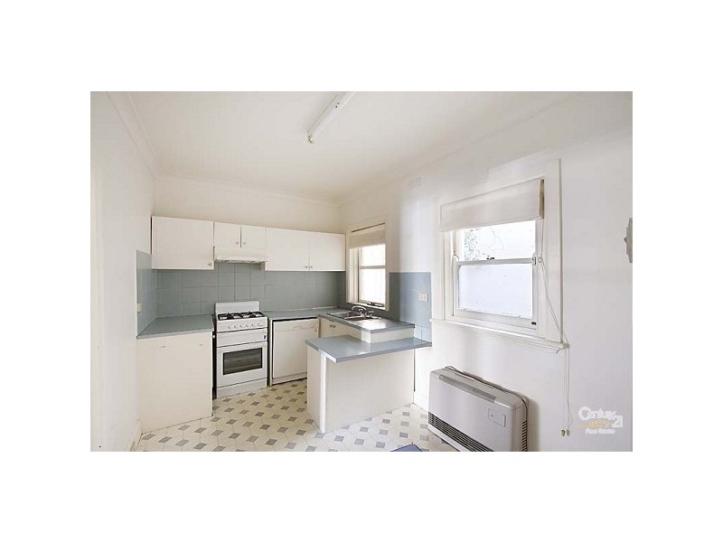 1/4A Meredith Street, Elwood VIC 3184