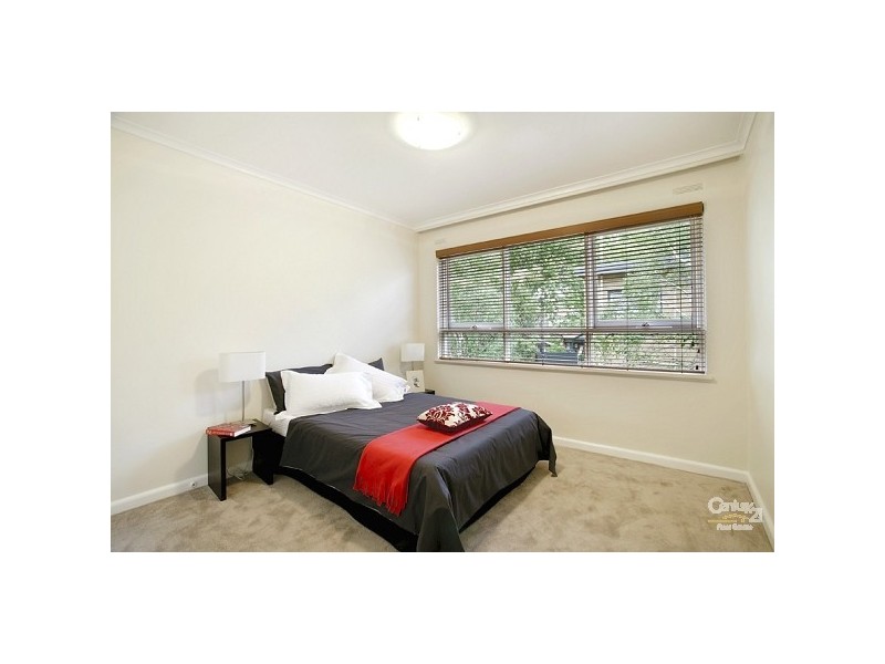 6/5 Addison Street, Elwood VIC 3184