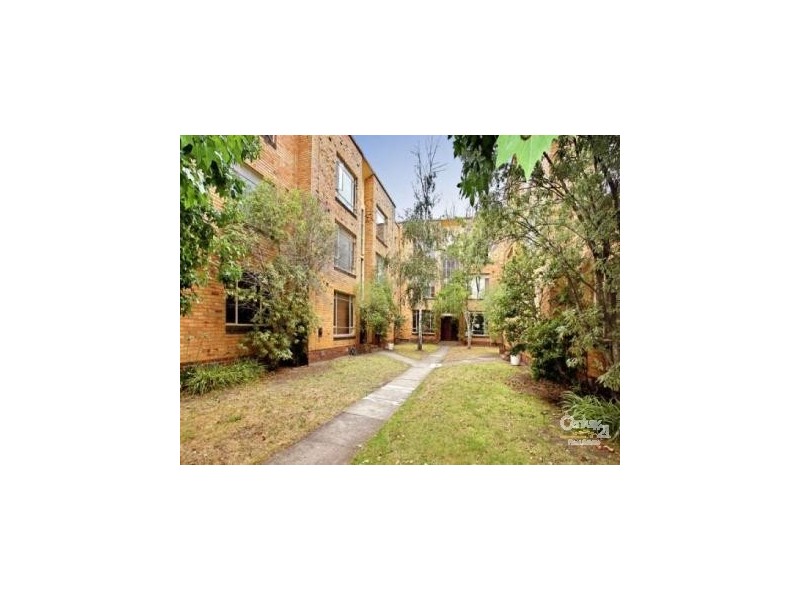 1/3 Tennyson Street, Elwood VIC 3184