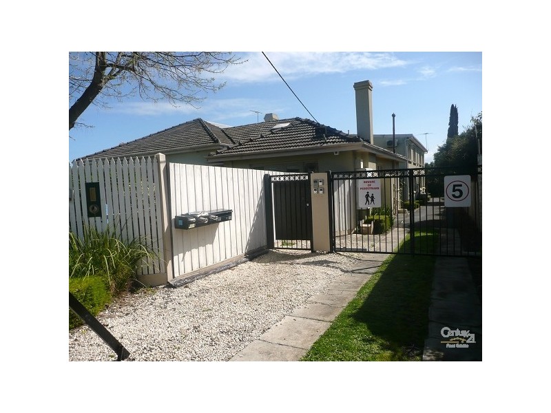 9/11-13 Bertram Street, Elsternwick VIC 3185