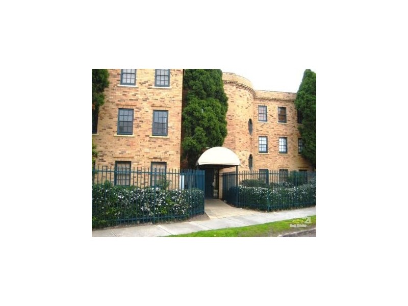 4/9 Southey Street, Elwood VIC 3184