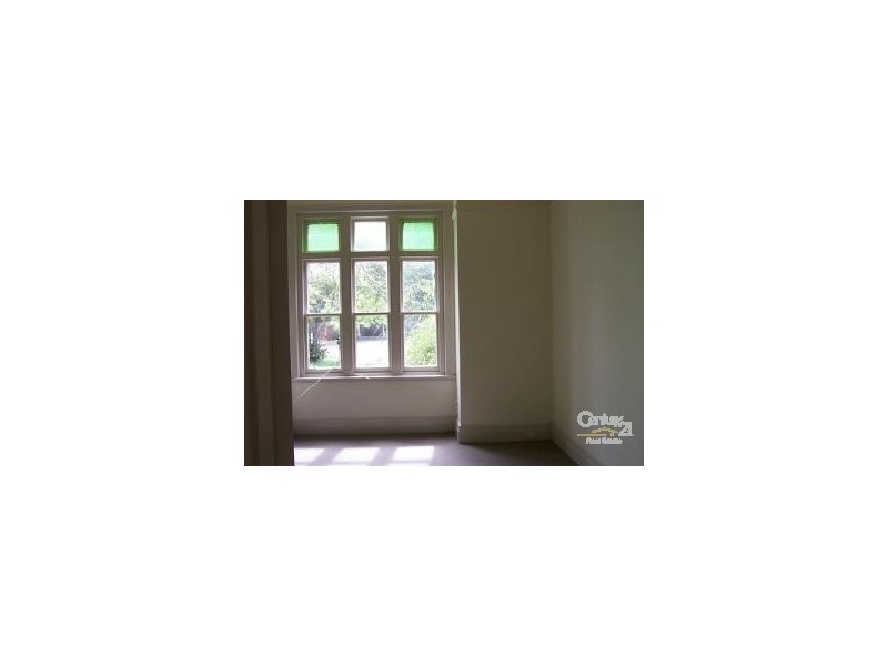 4 Victoria Avenue, Ripponlea VIC 3185