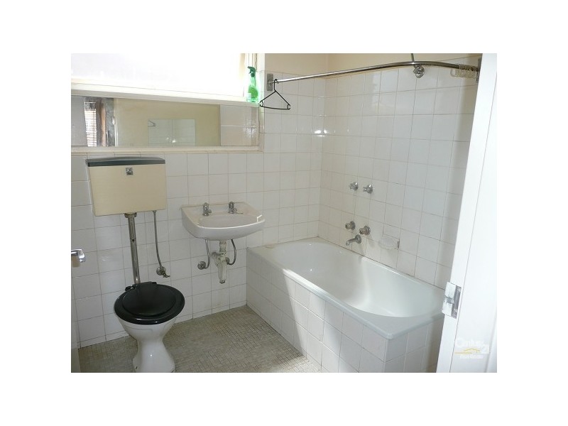 3/126 Glen Huntly Road, Elwood VIC 3184