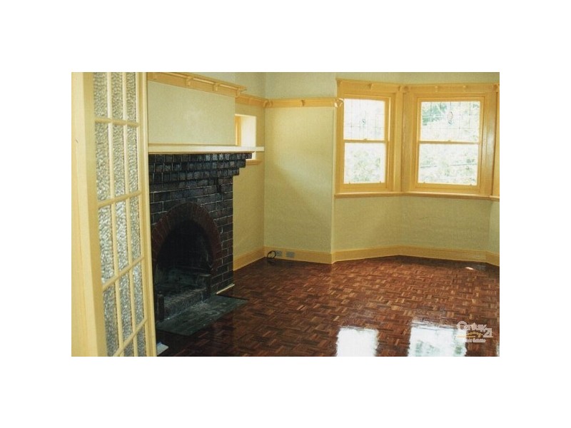 2/43 Dickens Street, Elwood VIC 3184