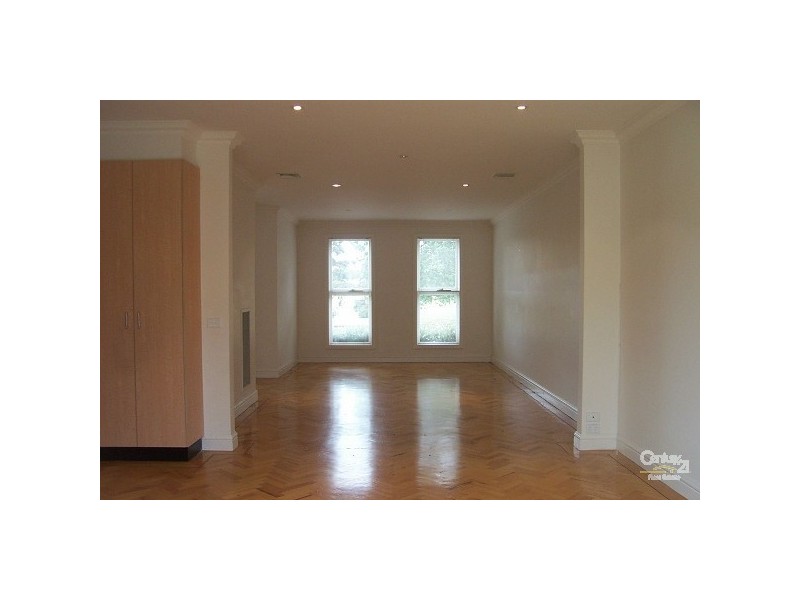 319 Murrumbeena Road, Murrumbeena VIC 3163