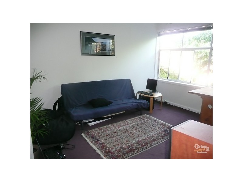 9/130 Glen Huntly Road, Elwood VIC 3184