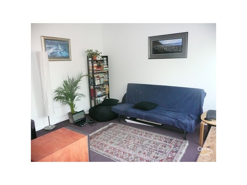 9/130 Glen Huntly Road, Elwood VIC 3184