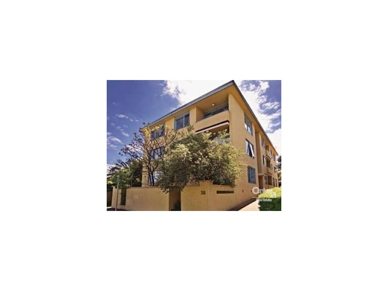 4/36 Byron Street, Elwood VIC 3184