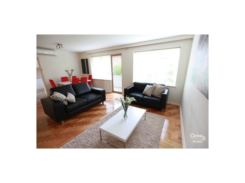 3/10 Dickens Street, Elwood VIC 3184