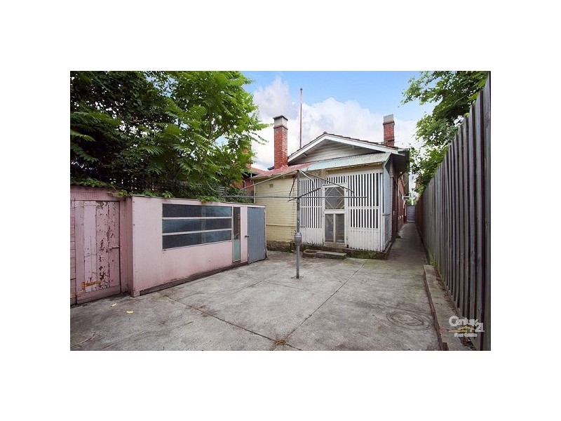 33 Gurner Street, St Kilda VIC 3182