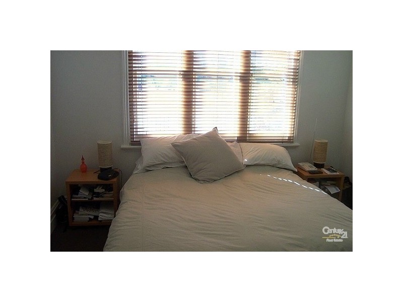 11 Spray Street, Elwood VIC 3184