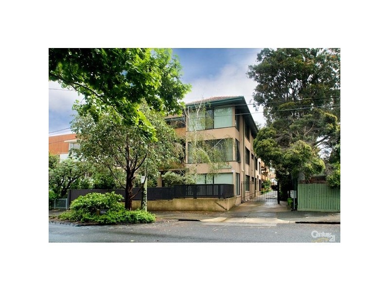 15/22 Milton Street, Elwood VIC 3184