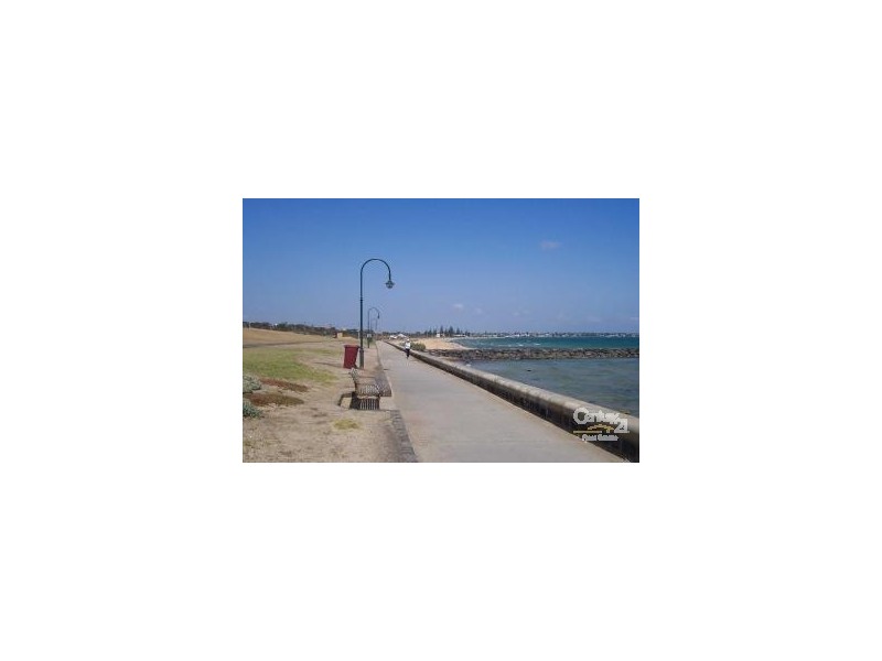 7/3 Ormond Esplanade, Elwood VIC 3184