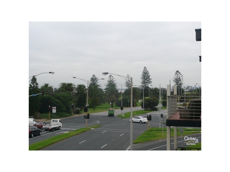 7/3 Ormond Esplanade, Elwood VIC 3184