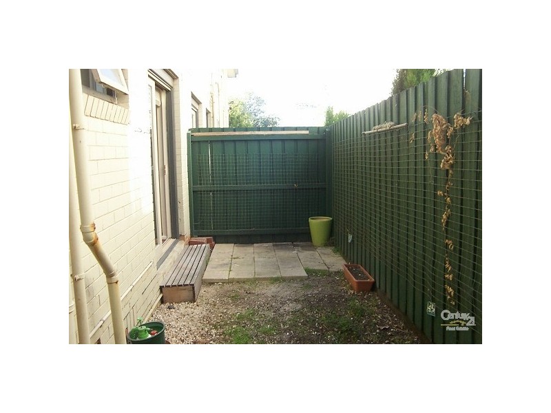 3/99 Spray Street, Elwood VIC 3184