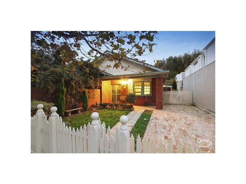 107 Mitford Street, Elwood VIC 3184